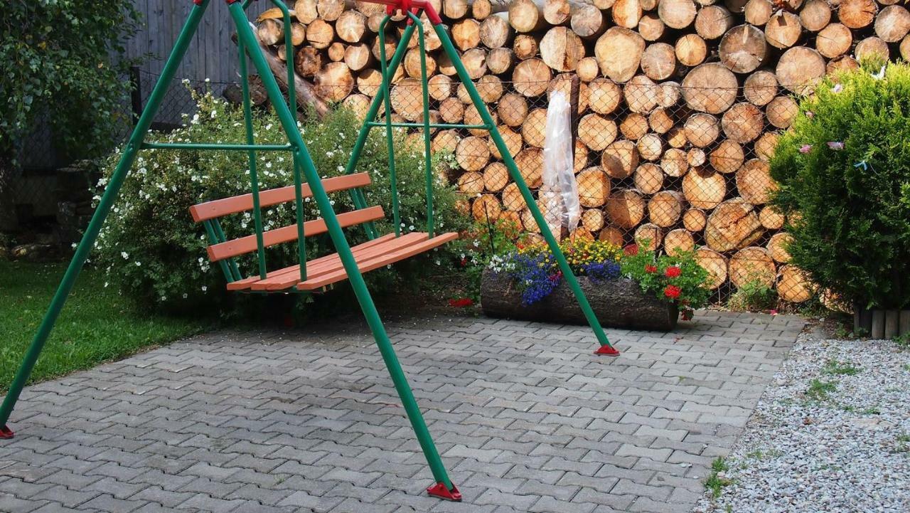 Pokoje Goscinne Pod Jaworem - Obok Pieknego Szlaku Wzdluz Rzeki Bialka, 1Km Do Stokow Kotelnica Εξωτερικό φωτογραφία